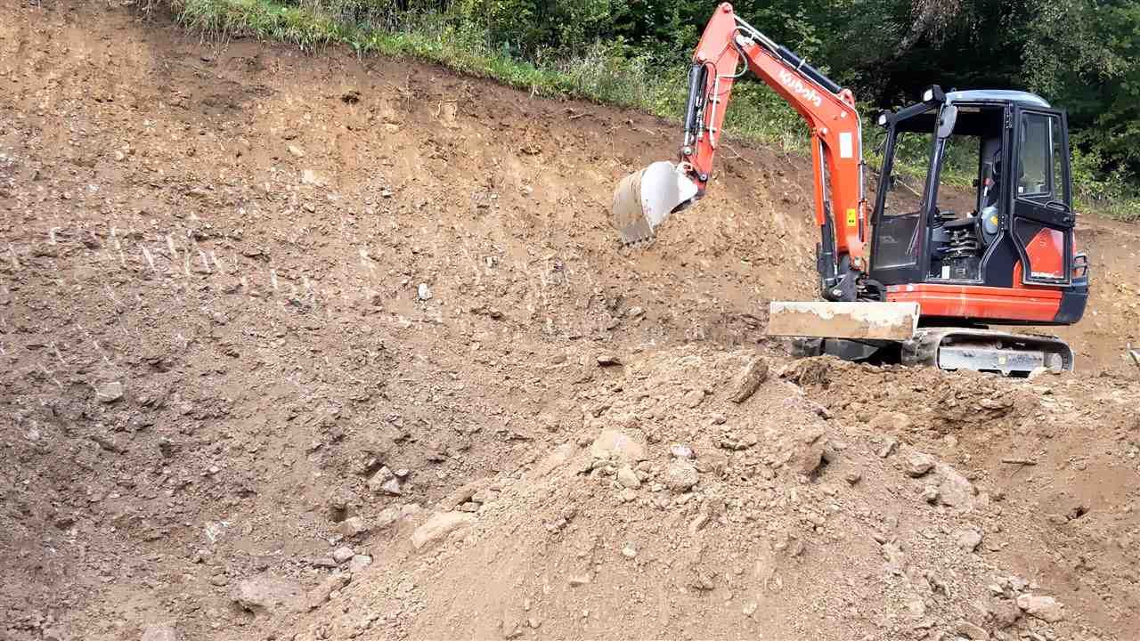Behringer Baggerbetrieb Erdbau Erdarbeiten