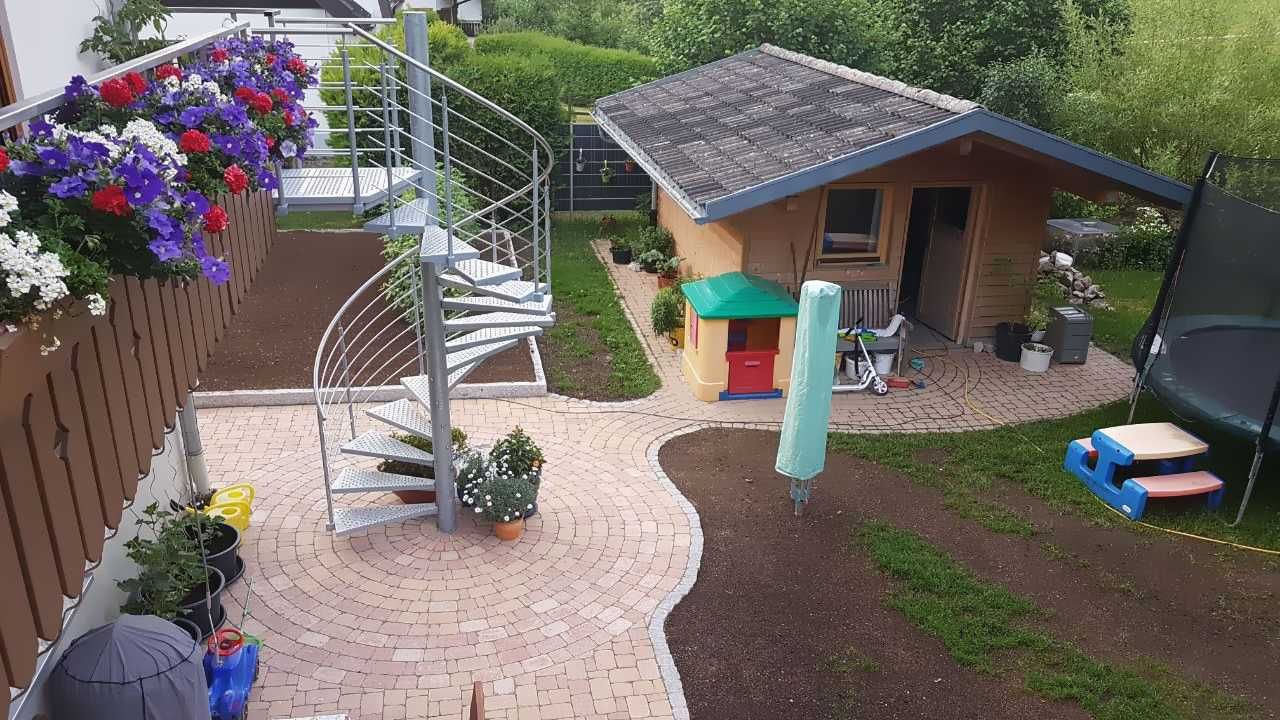 Außenanlagen Pflasterarbeiten Natursteinmauern Treppen