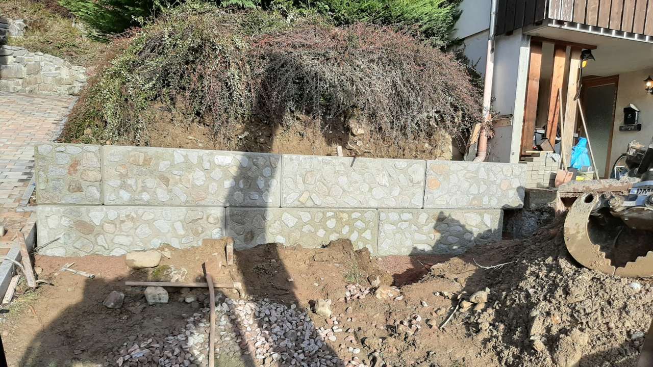 Behringer Baggerbetrieb Erdbau Erdarbeiten